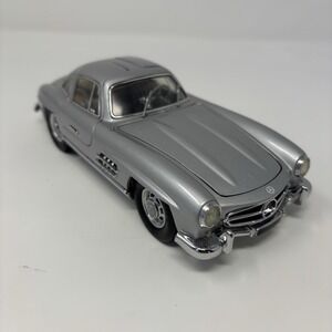 1954 Mercedes-Benz 300SL Gullwing - 1:24 Franklin Mint Precision Models